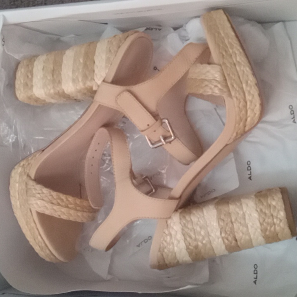 Brand new ALDO